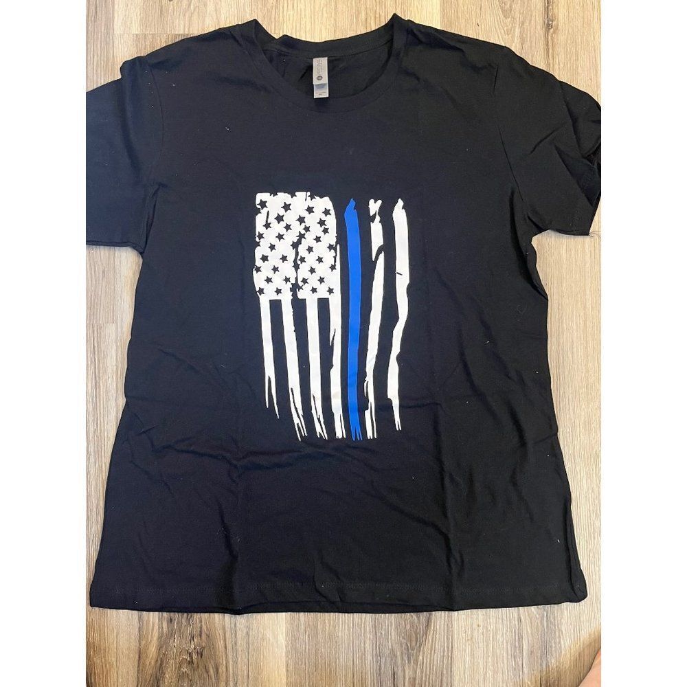 NWOT Blue Line Police Support Flag t shirt Size M EE